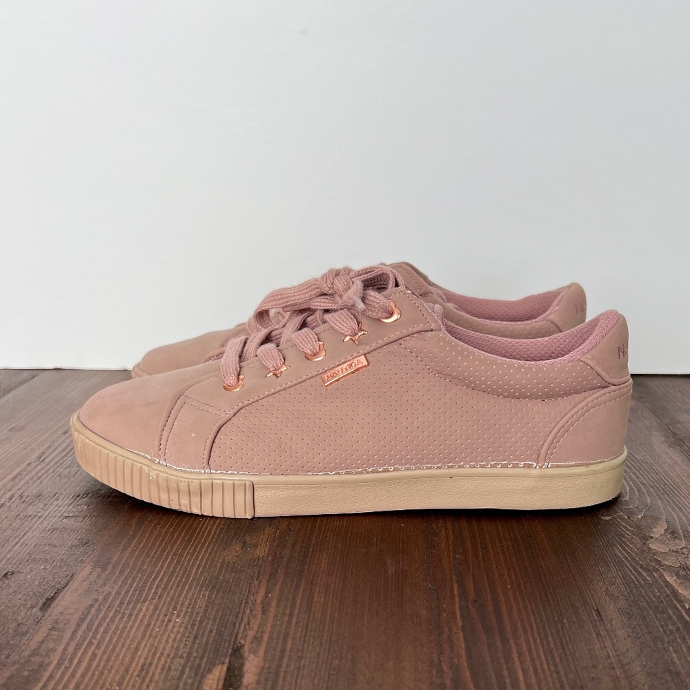 Nautical Girls Fashion Shoe. Lace up Low. Big Kid Size 4